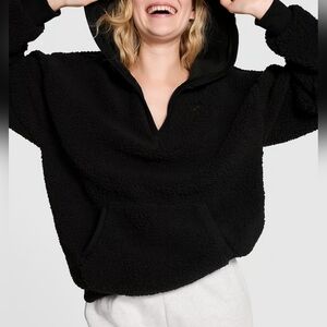 Victorias Secret PINK Womens Cozy Fleece Pullover Hoodie BLACK